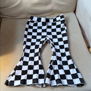 Kids Black and White Checkered Flare Leggings